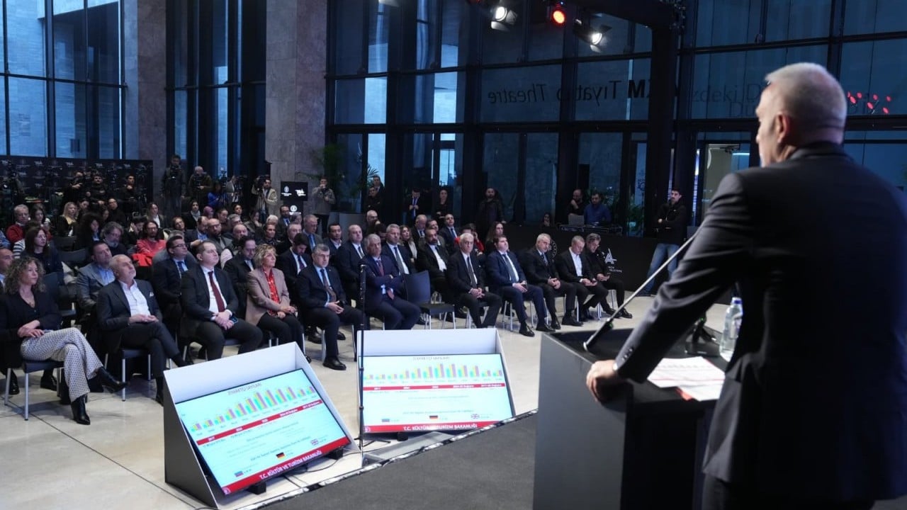 Foto - Cumhuriyet tarihinde bir ilk! Turizm geliri 65.2 milyar dolarla rekor seviyeye ulaştı