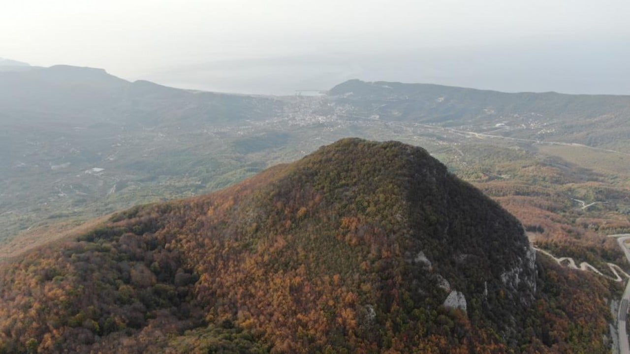 Foto - Dağ tepe demeden köstebek gibi delik deşik ettiler