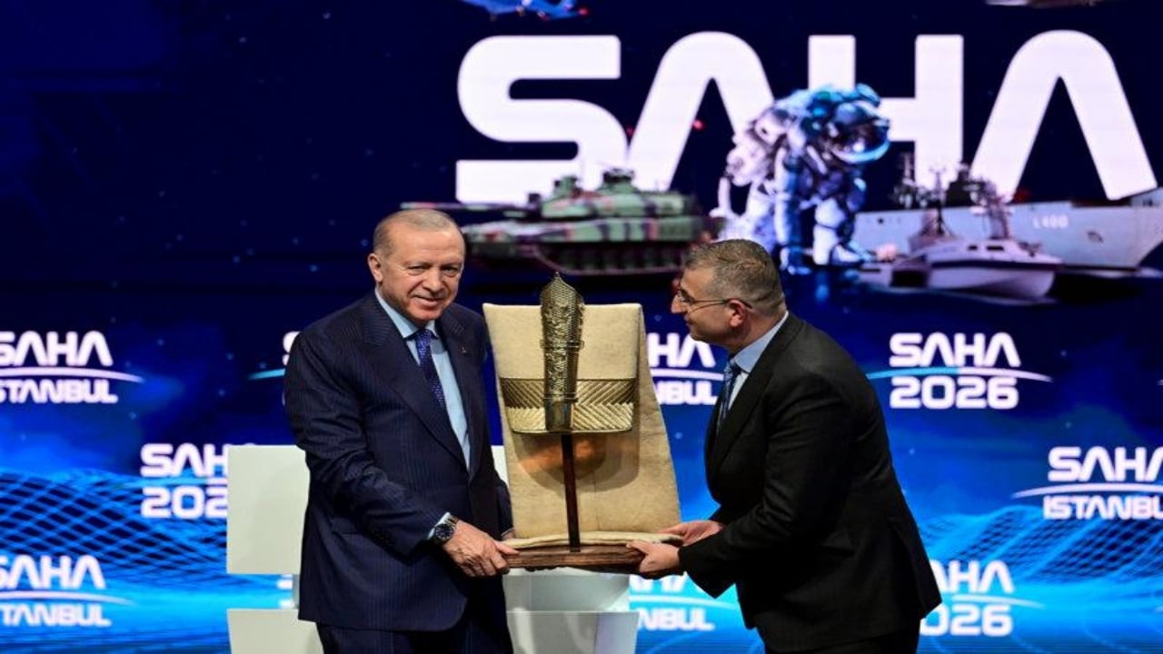Foto - Daha dün ambargo koyanlar, işbirliği için tıpış tıpış geldi! SAHA 2026 Türkiye’nin gücünü cümle âleme gösterdi