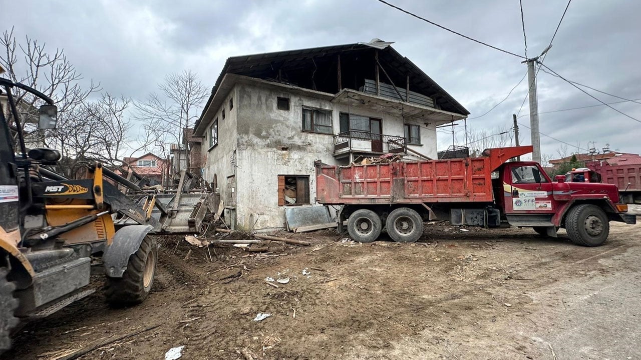 Foto - Daha iki gün önce herkes ‘yazık adama’ diyordu… Bugün ölüm haberi geldi! Hem de feci şekilde…