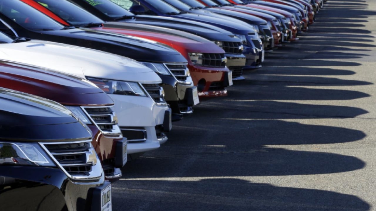 Foto - Daha önce böylesi yaşanmadı: Satacak araba kalmadı!