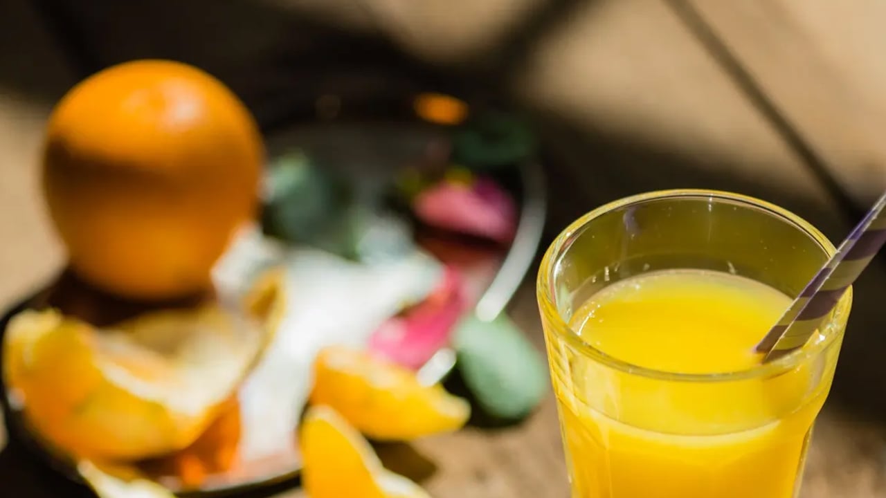 Foto - Damar yollarındaki düğümü çözen meyve: Tansiyonu düşürüyor! Her gün bir bardak portakal suyu içerseniz