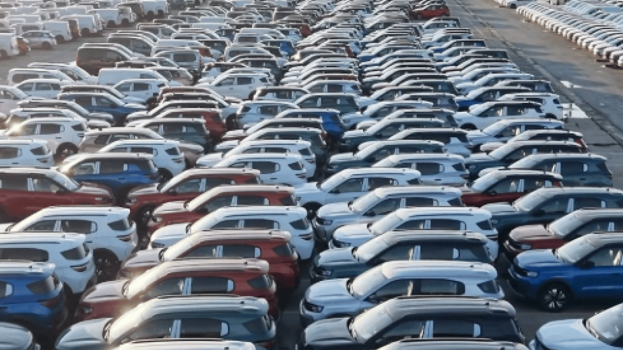 Foto - Daralma değil, yön değişimi! Otomotivde fren bireyselde gaz ticaride
