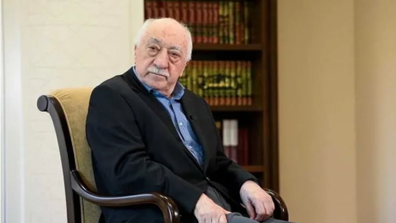 Foto - Darbelerin gölgesinde büyüyen ihanet şebekesi: İşte FETÖ’nün kirli geçmişi