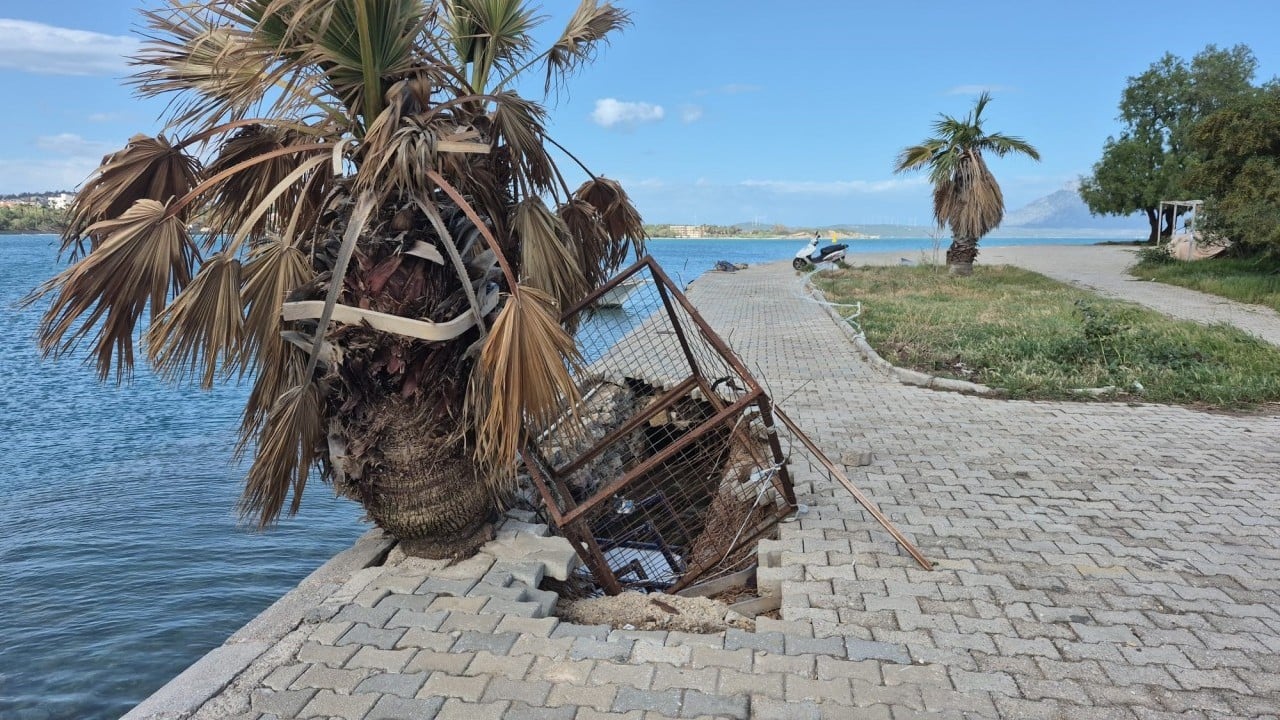 Foto - Datça'daki fırtınanın bilançosu hava sakinleşince ortaya çıktı