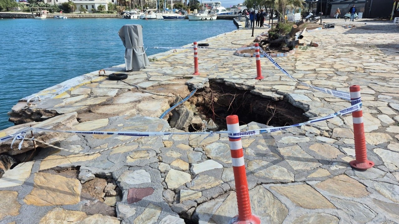 Foto - Datça'daki fırtınanın bilançosu hava sakinleşince ortaya çıktı