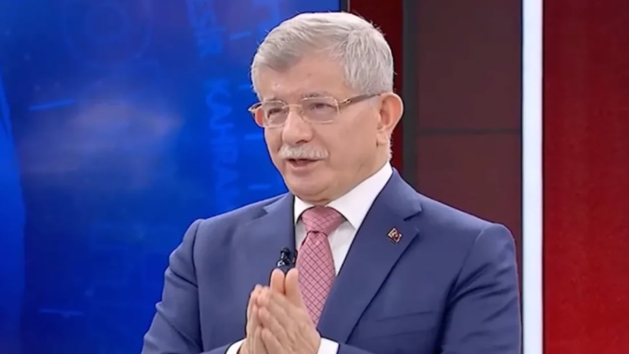 Foto - Davutoğlu’ndan, tam 20 yıl sonra gelen şok itiraf Türkiye’yi karıştırdı: "Bu Türkiye’ye ihanettir"