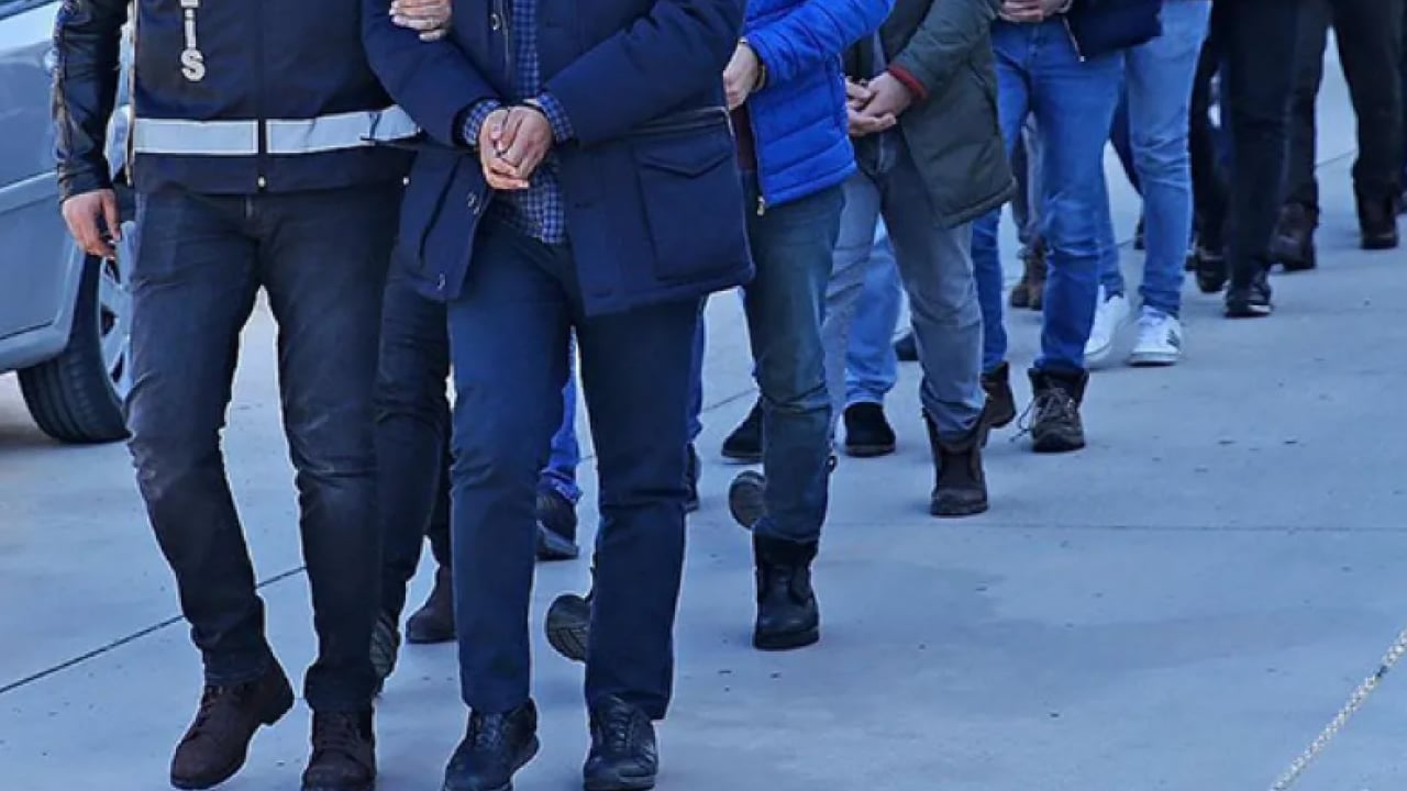 Foto - DEAŞ'a büyük operasyon! Fitre, zekat diyerek dünyayı toplamışlar