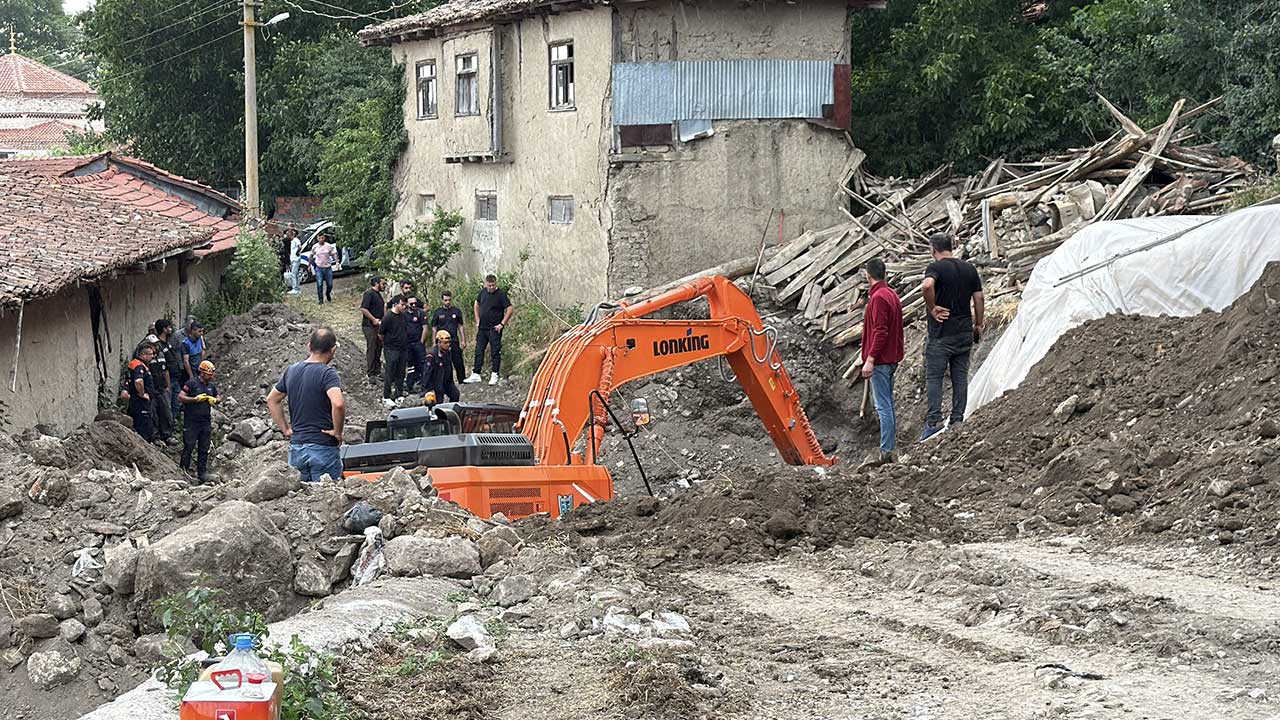 Foto - Define kazısında korkunç olay