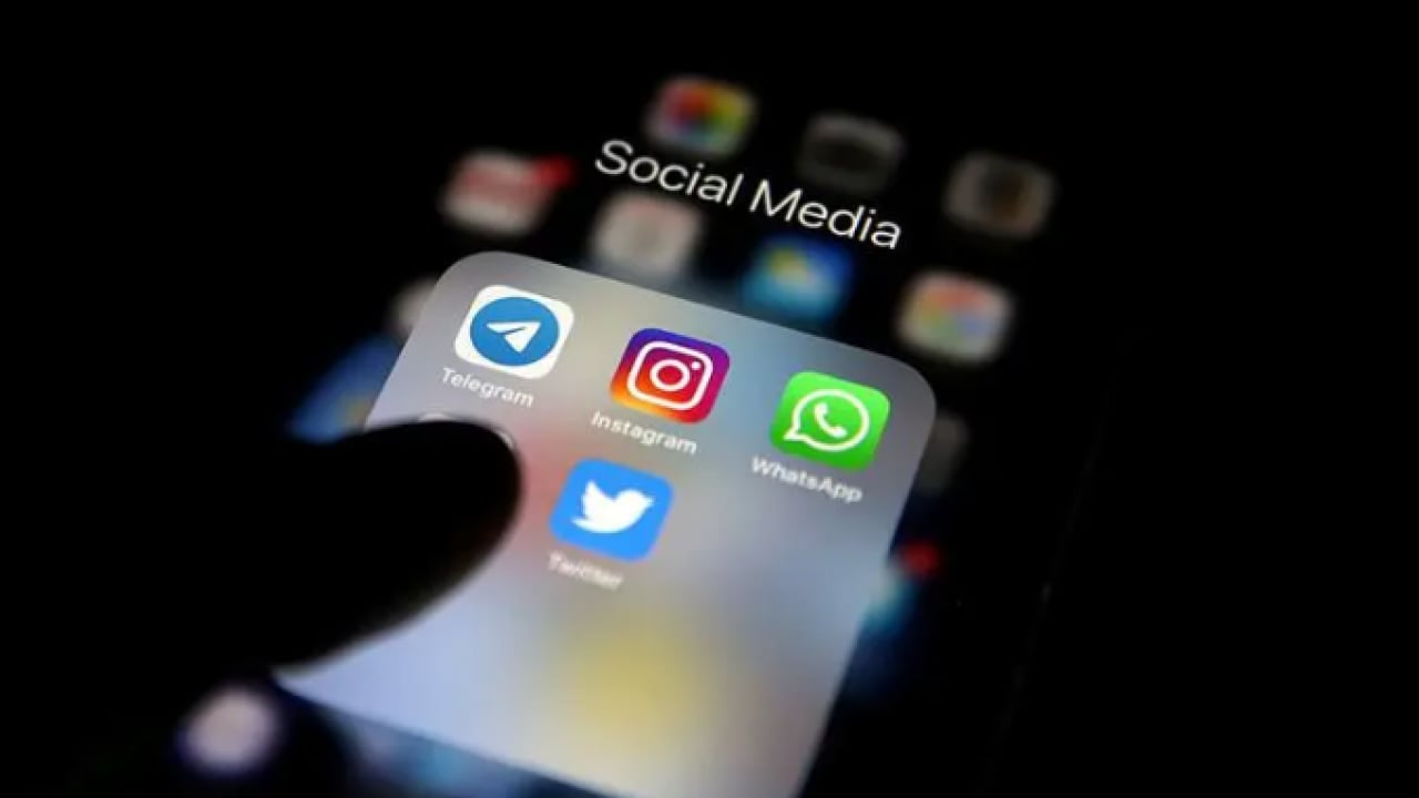 Foto - Değişikliği fırsat bildiler: Şimdi de sosyal medyaya dadandılar!