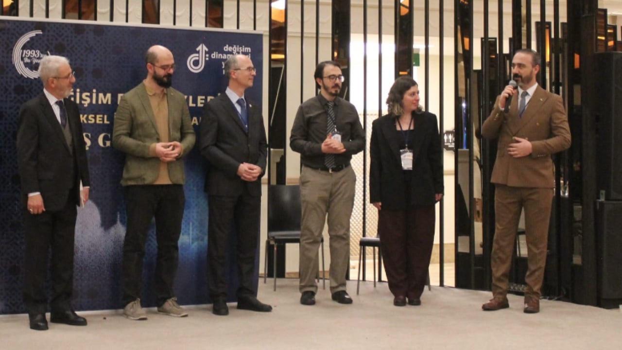 Foto - Değişim Dinamikleri’nden Yeni Eser: Girişimcinin Medeniyet İnşası: Kurumsallaşma Kitabı Lansmanla Tanıtıldı