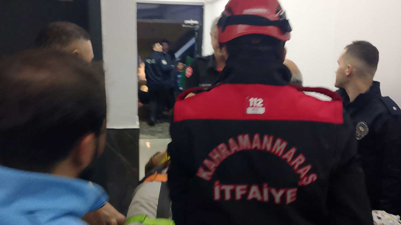 Foto - Dehşet anları! Asansör 9 kat aşağı düştü