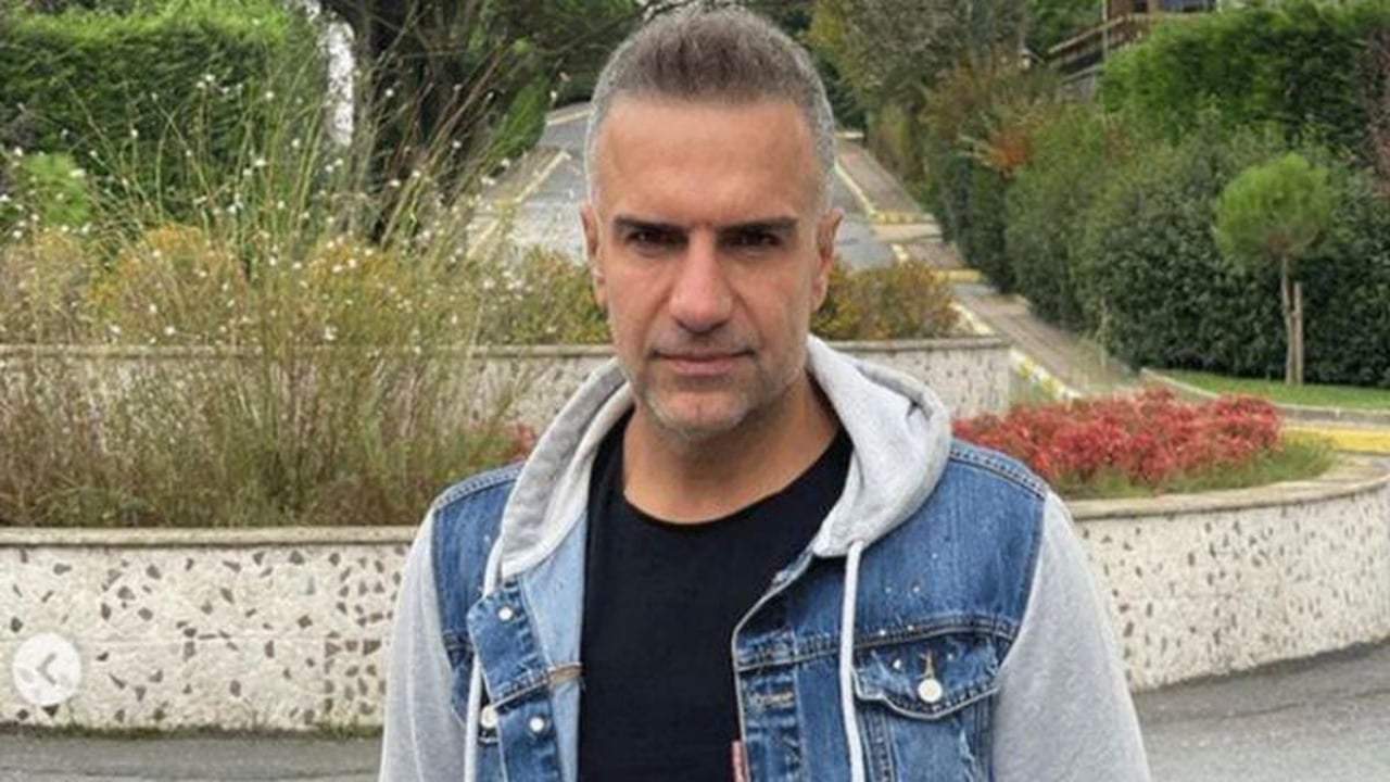 Foto - "Deli misin?" diyenlere fabrikayla cevap verdi! Ünlü sanatçı, arabalarını ve evlerini satıp 78 haneli köyüne yatırdı