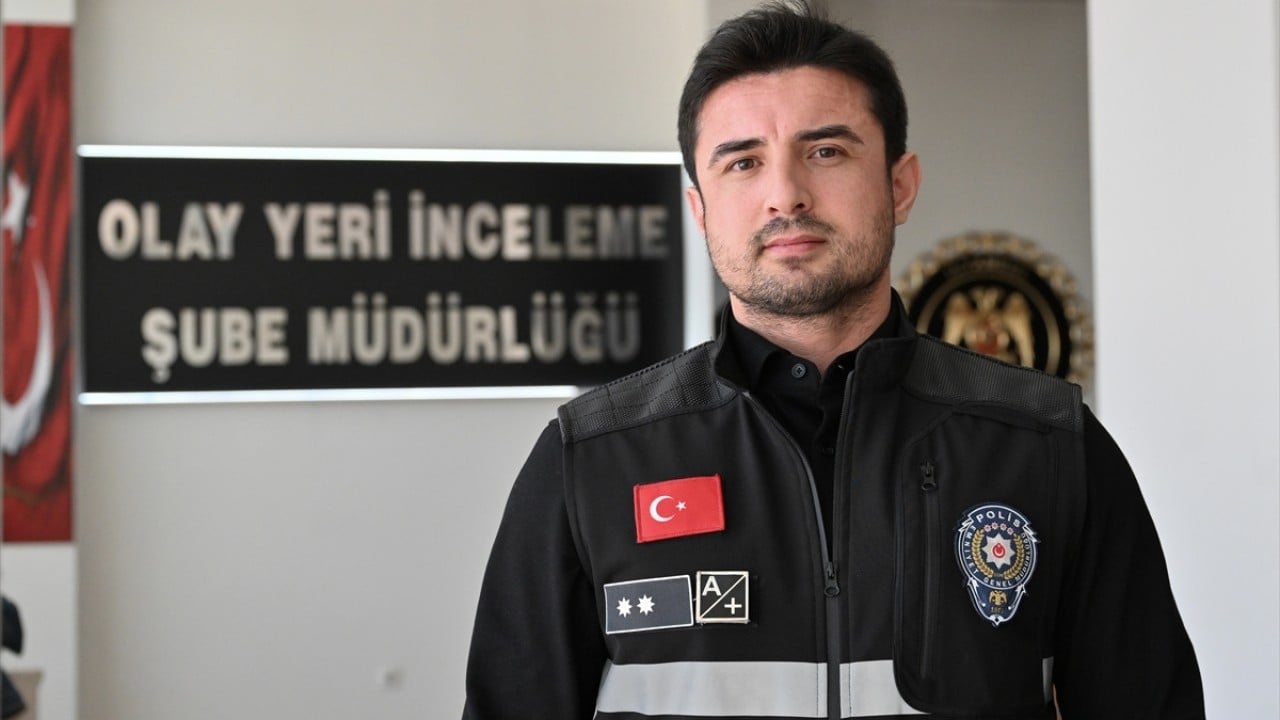 Foto - Deliller arasında zorlu mesai En ufak ipucunu bile gözden kaçırmıyorlar