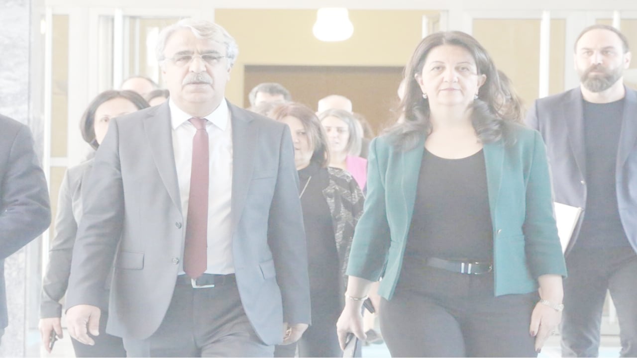 Foto - DEM Parti ile görüşen Öcalan’dan flaş çağrı! Az önce tüm Türkiye ile paylaşıldı