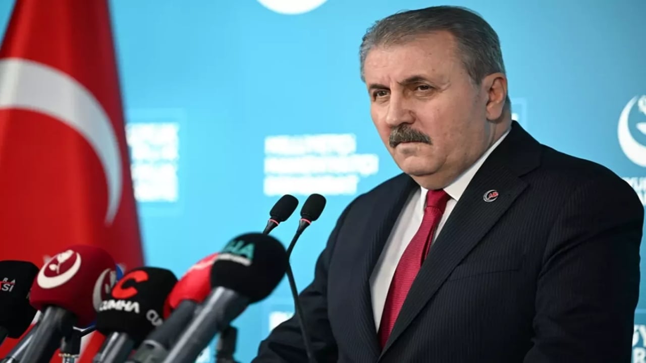 Foto - DEM Parti’nin Erdoğan’a yaptığı çağrıya Mustafa Destici’den çok sert tepki! "Parmak" çıkışıyla ortalık bir anda karıştı