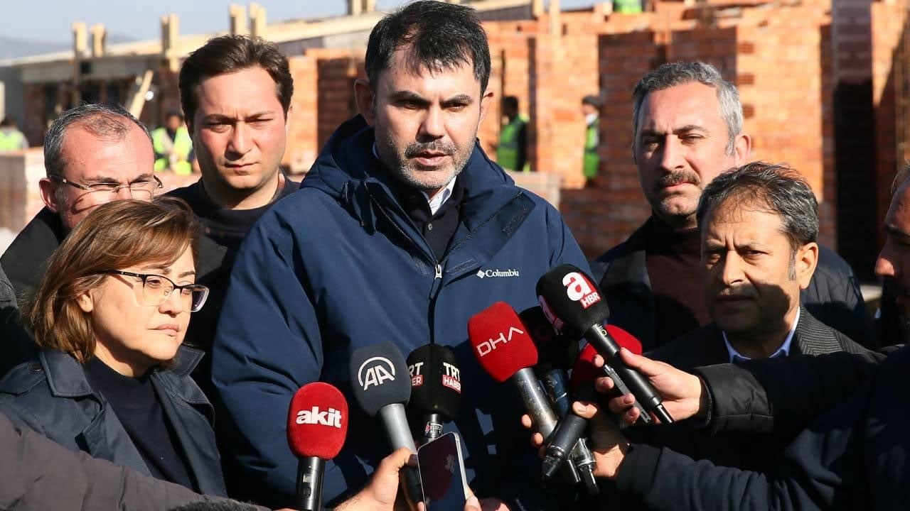 Foto - DEM Parti’ye gereken cevabı depremzede verdi: Murat Kurum kırmızı çizgimiz