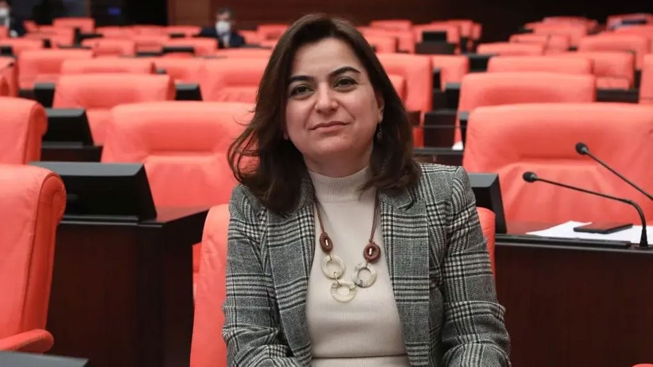 Foto - DEM Parti’ye gereken cevabı depremzede verdi: Murat Kurum kırmızı çizgimiz