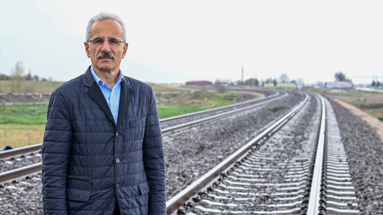 Foto - Demir ağlara milli imza: 409 kilometrelik yerli sinyalizasyon