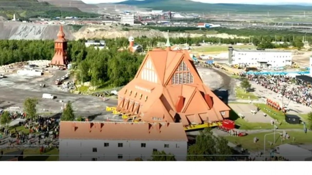 Foto - Demir madeni şehrin sonunu getirdi: Kent davasa saatli bombaya dönüştü