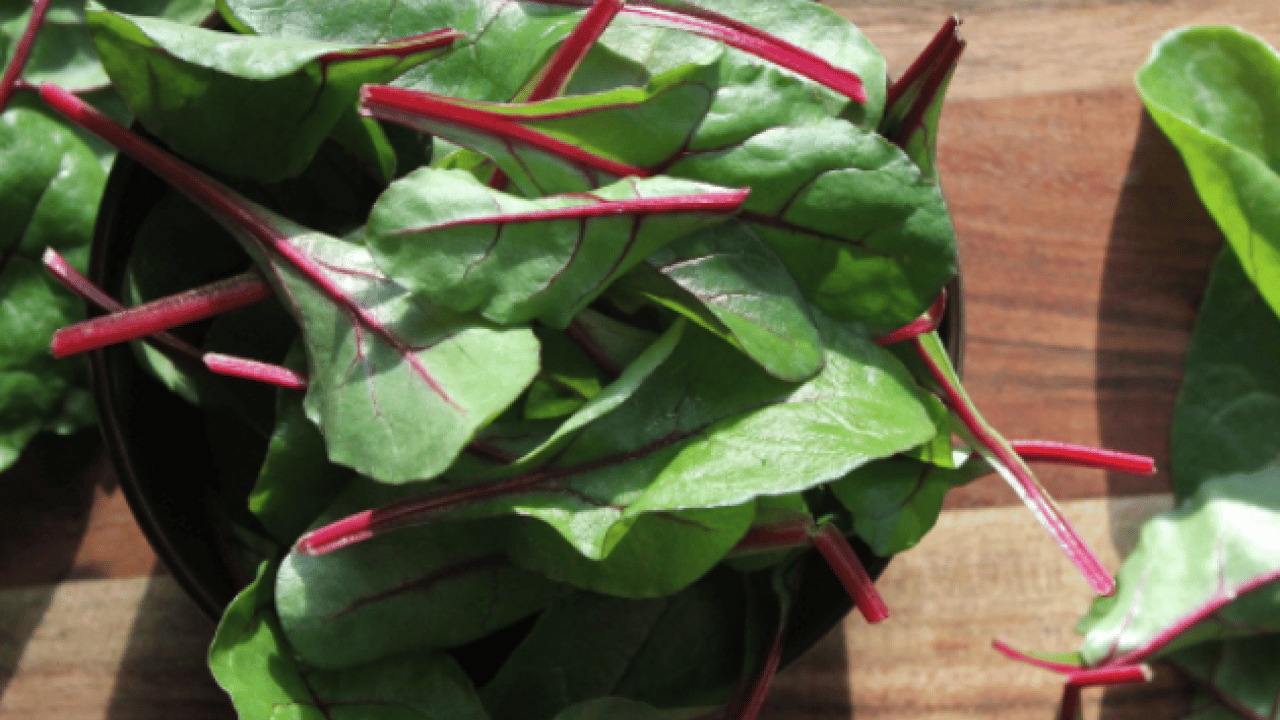 Foto - Demir, magnezyum ve C yüklüyor... Pazardan almadan dönmeyin! Ispanaktan 2 kat daha...