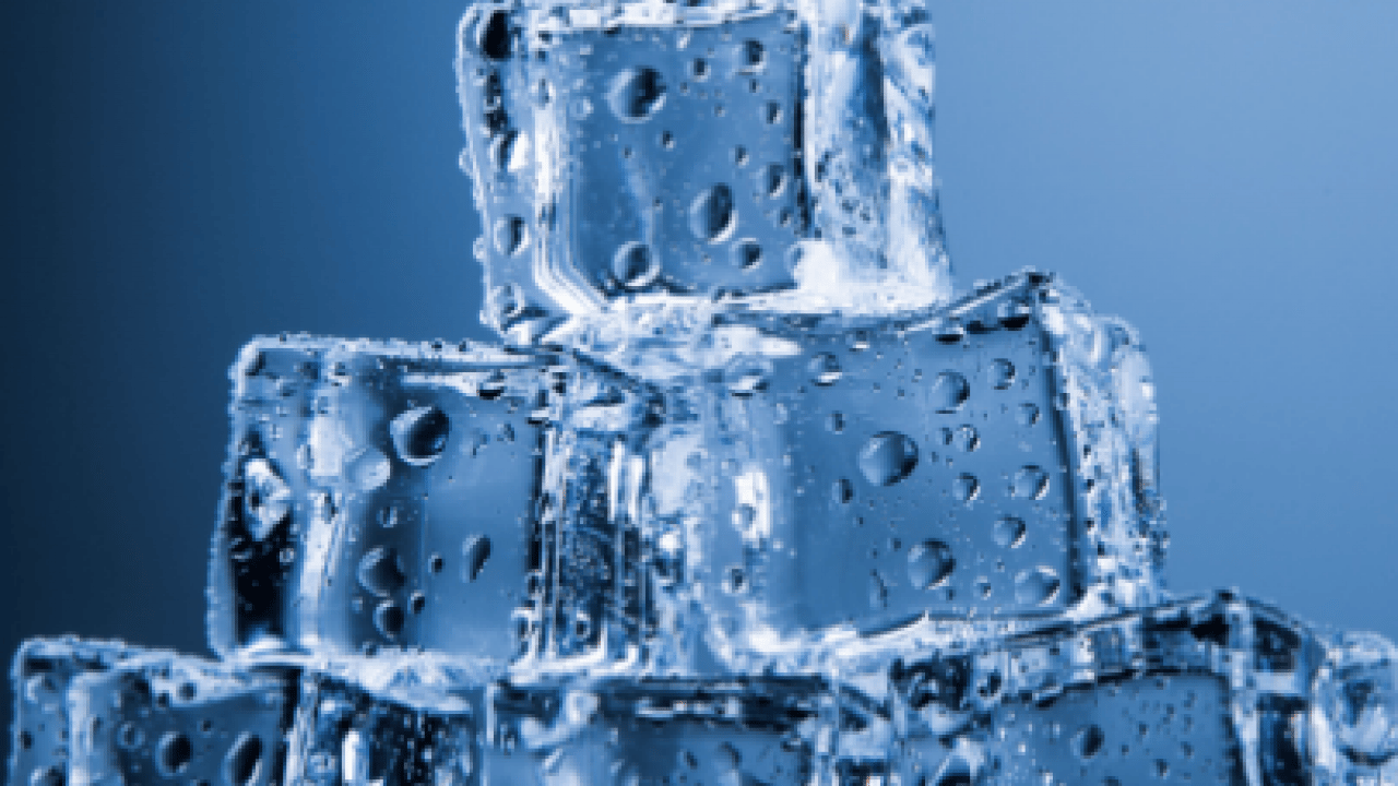 Demir ve çinko eksikliği yaşayan kişilerde buz yeme isteği olabilir! Peki niçin olmaz? Uzmanlardan ilişkin açıklama