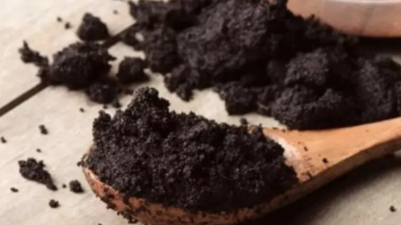 Foto - Demlenmiş çayı çöpe dökmeyin! Meğer o sorunu çözüyormuş: Bu uyarıya kulak verilmeli...