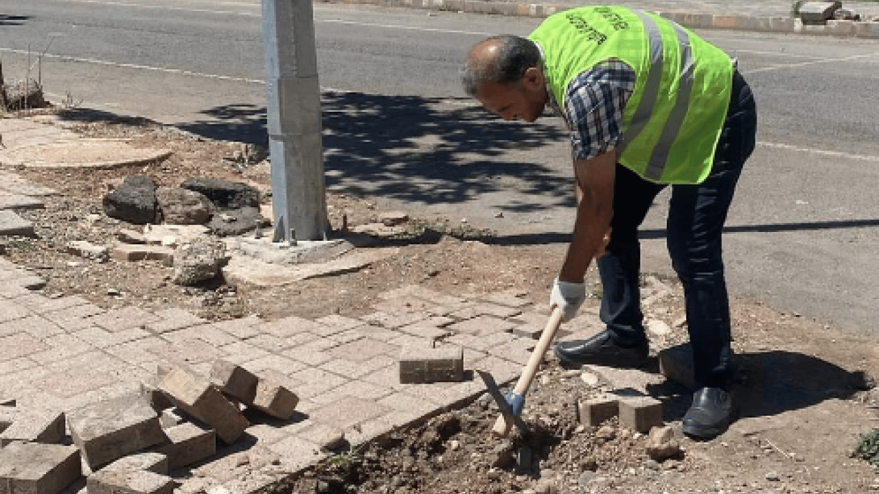 Foto - DEM'li belediyenin mağdur ettiği gazetecinin hukuk zaferi