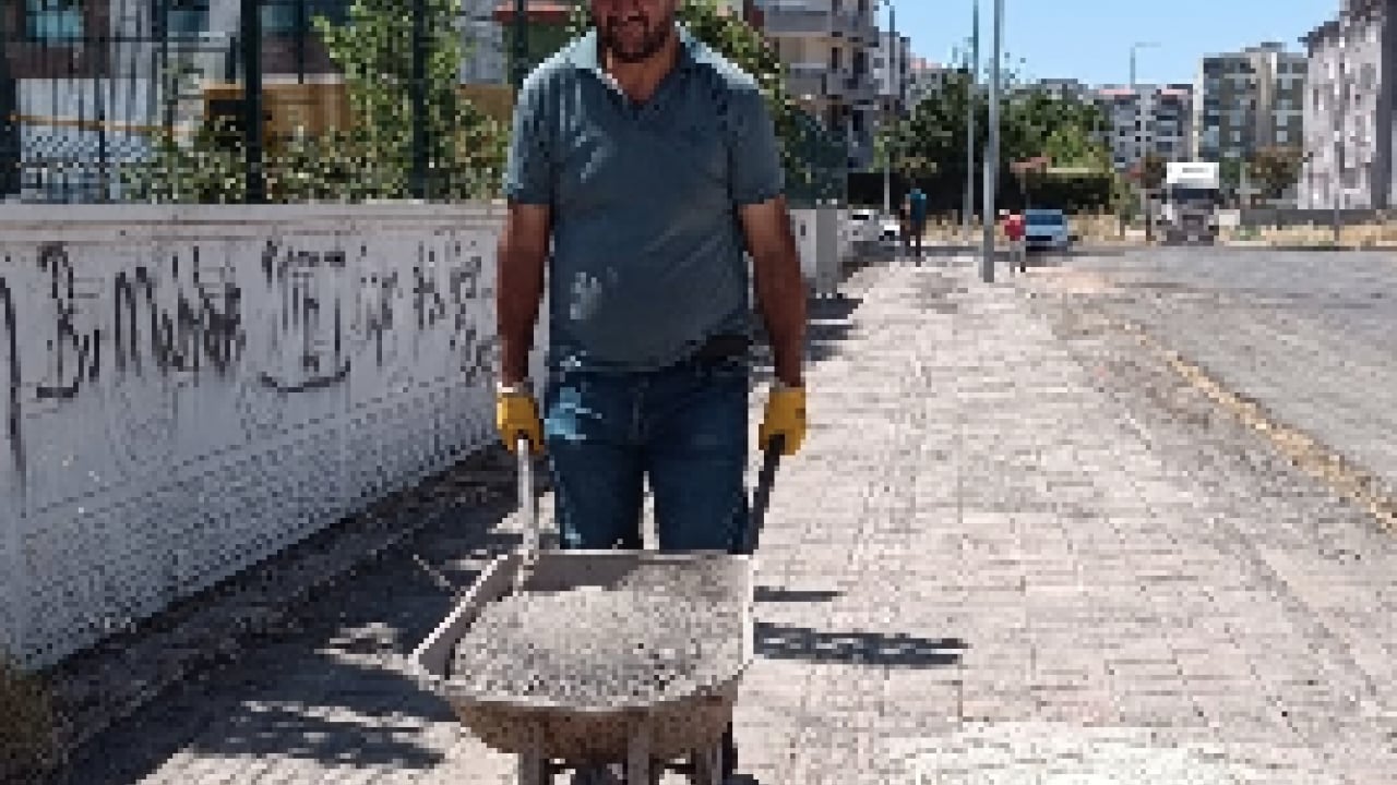 Foto - DEM'li belediyenin mağdur ettiği gazetecinin hukuk zaferi