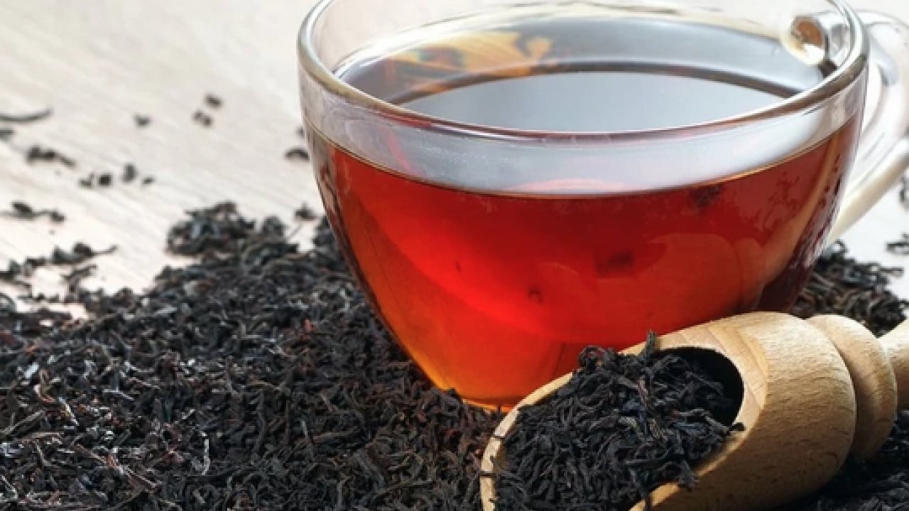 Foto - Demlikte kalan çay yaprakları meğerse... Milyonlarca kişi çöpe döküyor maalesef!..