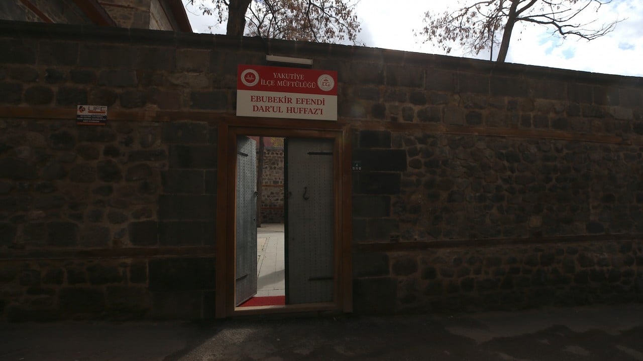 Foto - Deneyimli hocalar eşliğinde yapılıyor: Kur’an’ı unutanlara ezberlerini tazeleme imkanı