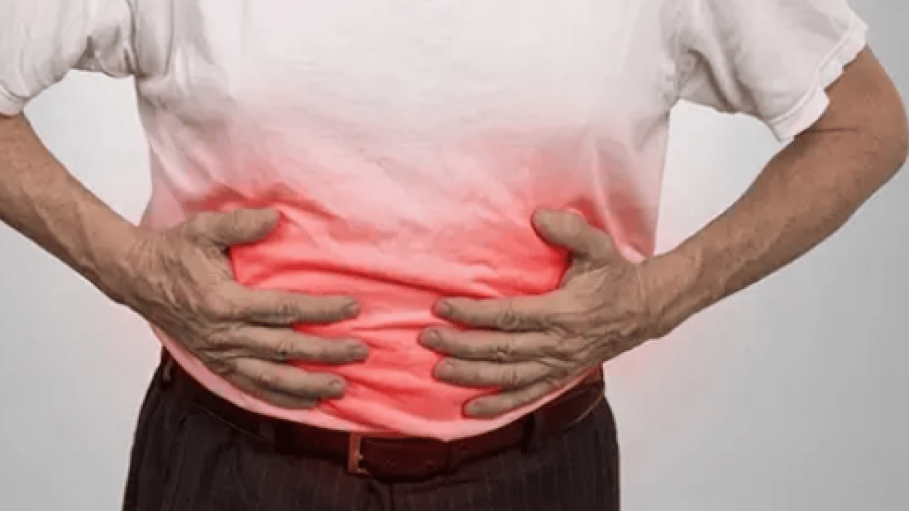 Deneyince farkını göreceksiniz! Karın ağrısını dakikalar içinde çözen yöntem