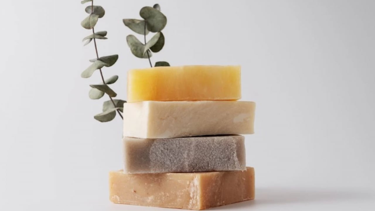 Foto - Deneyince farkını göreceksiniz! Kış boyu pencerelerin buğulanmamasını sağlayan yöntem