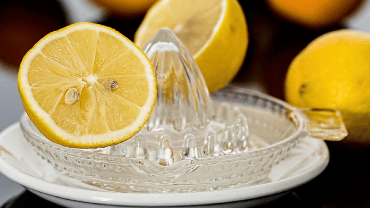 Foto - Deneyince farkını göreceksiniz! Kış boyu pencerelerin buğulanmamasını sağlayan yöntem