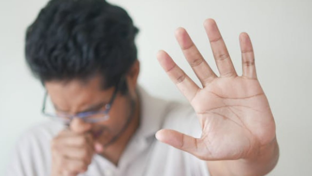 Deneyince farkını göreceksiniz! Kuru öksürükten kurtulmanın doğal yolu