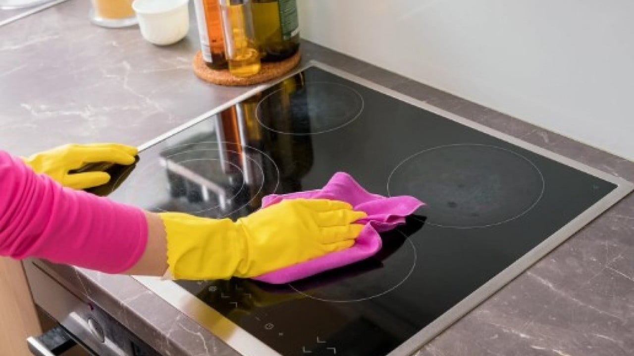 Deneyince farkını göreceksiniz! Ocakları kolayca temizlemenin 4 püf noktası