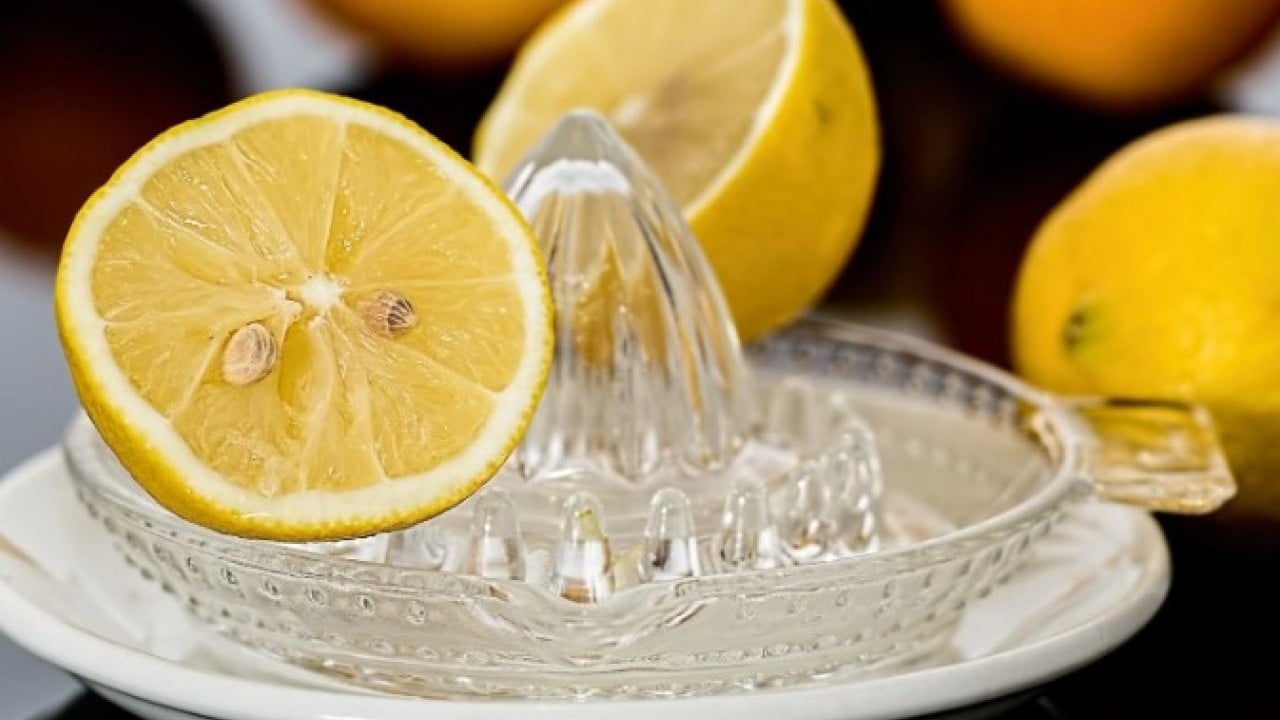 Foto - Deneyince farkını göreceksiniz! Saç kepeğinden sonsuza dek kurtaran yöntem