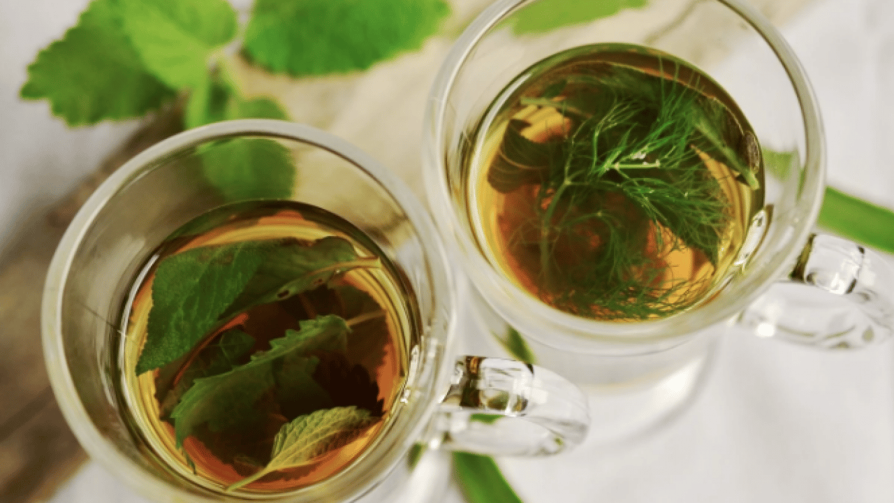 Foto - Deneyince farkını göreceksiniz! Sararan dişleri inci gibi parlatmanın yolu