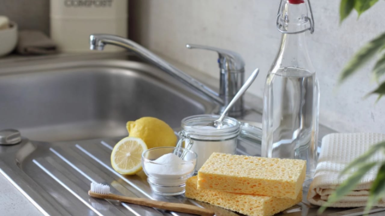 Foto - Deneyince farkını göreceksiniz! Tahta kaşıkları temizlemenin doğal yolu