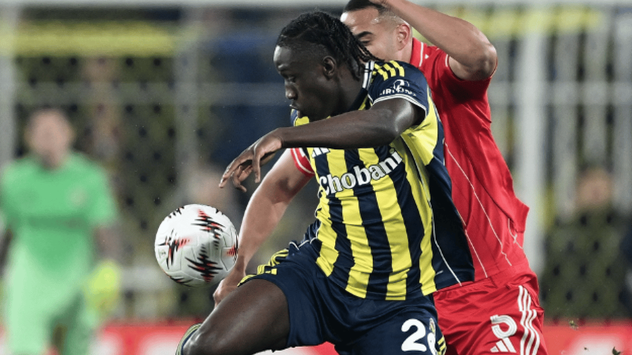 Foto - Dengeleri sarsacak hamleyi yapabilecek mi? Rekor paraya sahada ama tık yok!