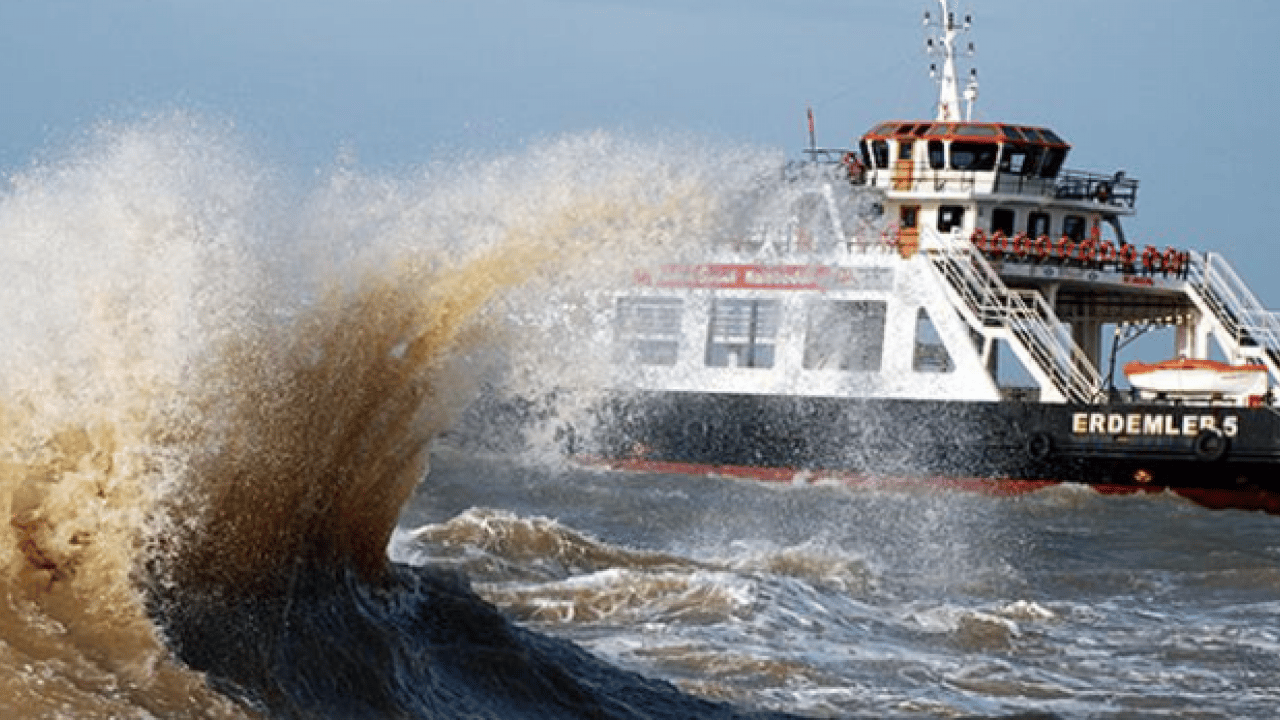 Foto - Denizde fırtına kabusu: 3 ilde seferler durduruldu