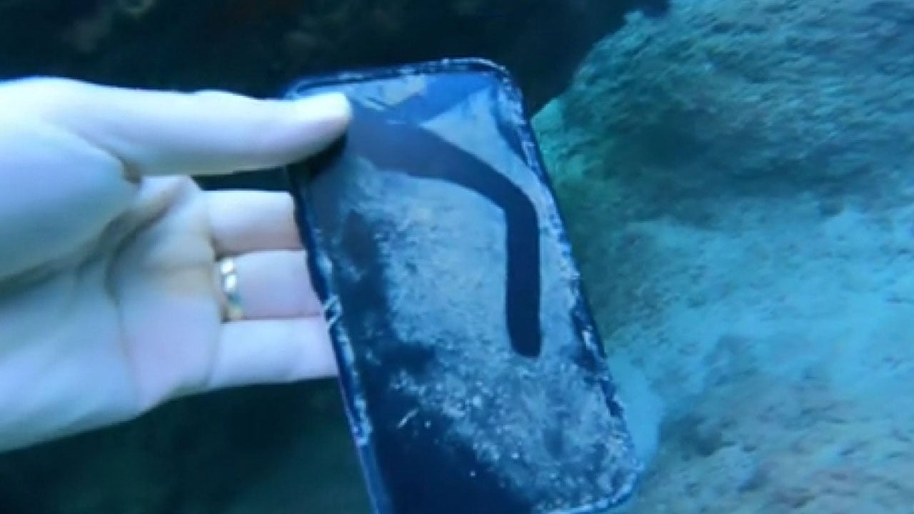 Foto - Denizin altından çıkanlar şaşırttı! Büyü malzemeleri tek tek toplandı