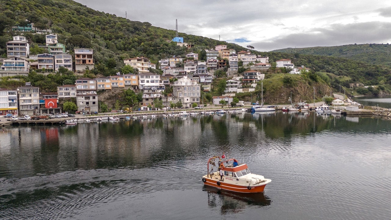 Foto - Denizin dibinde ölüm tuzağı! İnanması güç ama boyutu Çamlıca Kulesi kadar