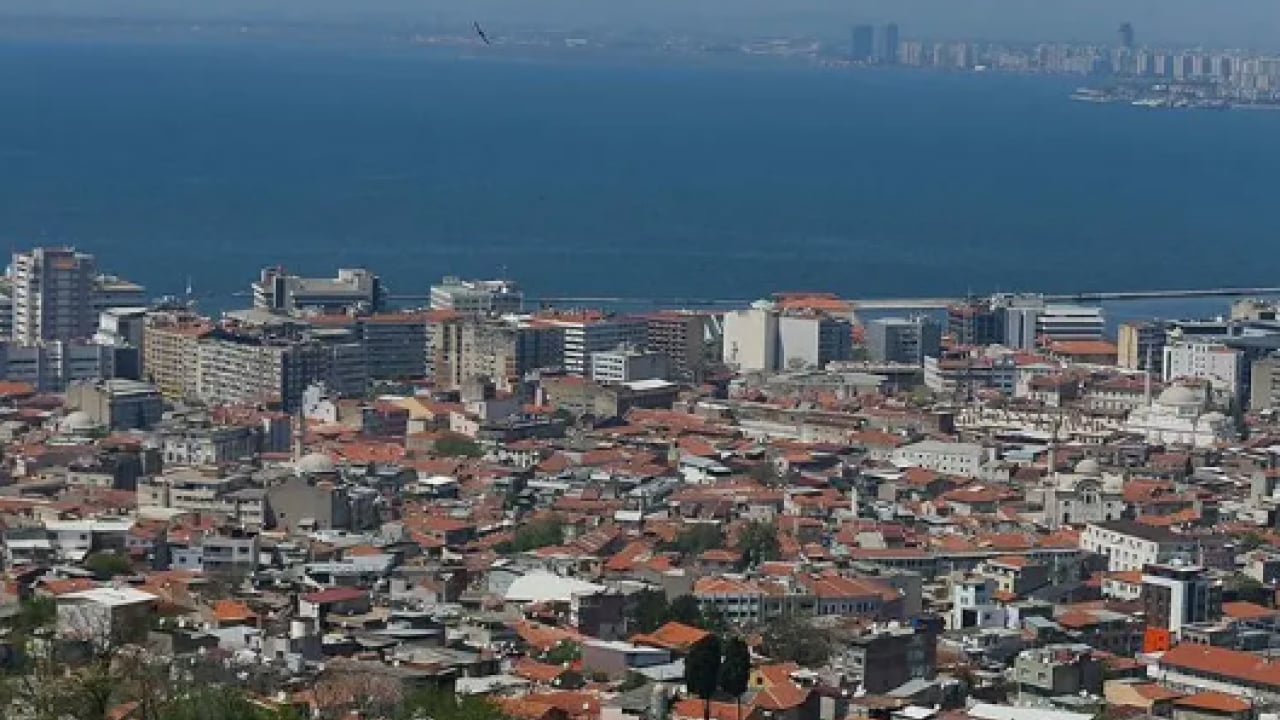 Foto - Denizin keyfini çöpler sürüyor! Vatandaşlar tepki gösteriyor!