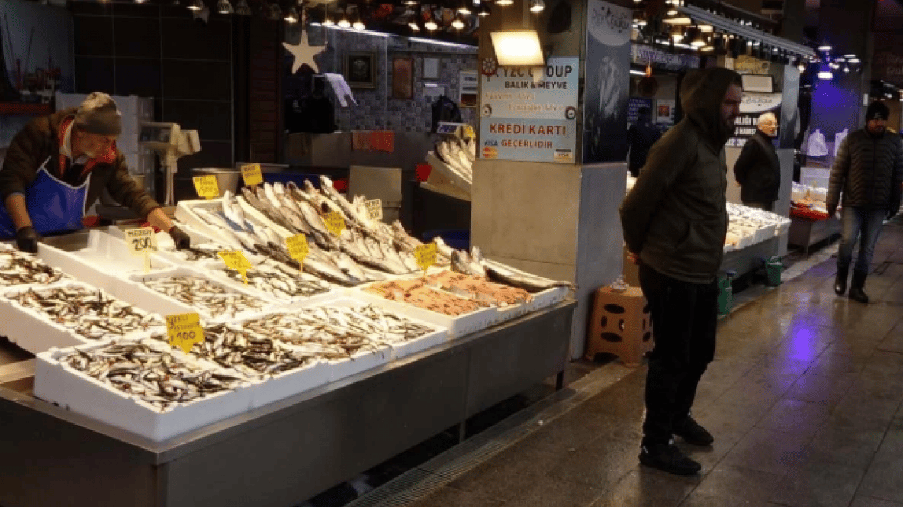 Foto - Denizlerde av yasağı kapıda! Tezgahlar şimdiden hareketlendi