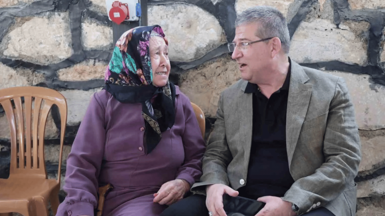 Foto - Denizli sokaklarında AK Parti rüzgarı esiyor! Esnaf ziyaretleri ve çözüm odaklı istişareler sürüyor