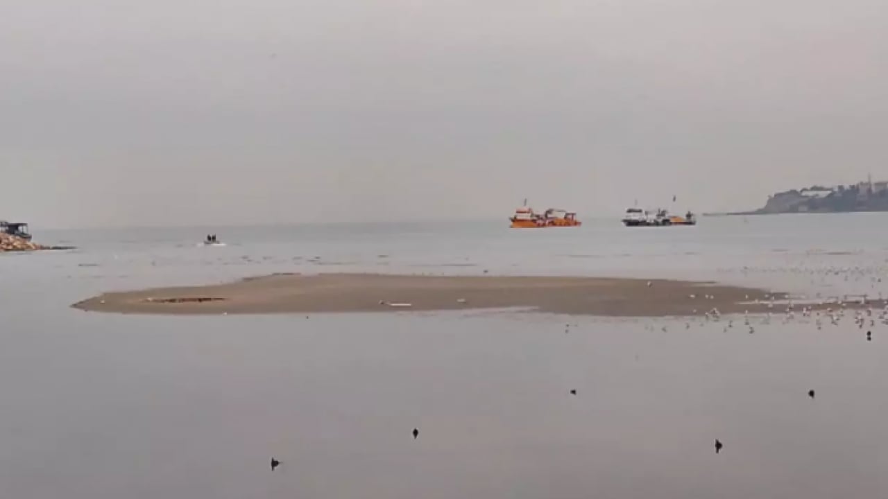 Foto - Silivri'de deniz 200 metre çekildi: Deprem habercisi olabilir mi? 