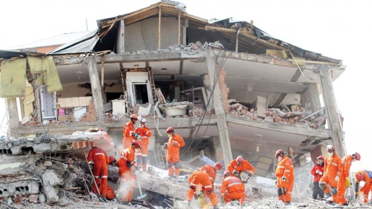 Foto - Depreme karşı yeni çözüm: Uzmandan dikkat çeken öneri: Hibrit yapıya geçilmeli, betonarme sınırlansın!