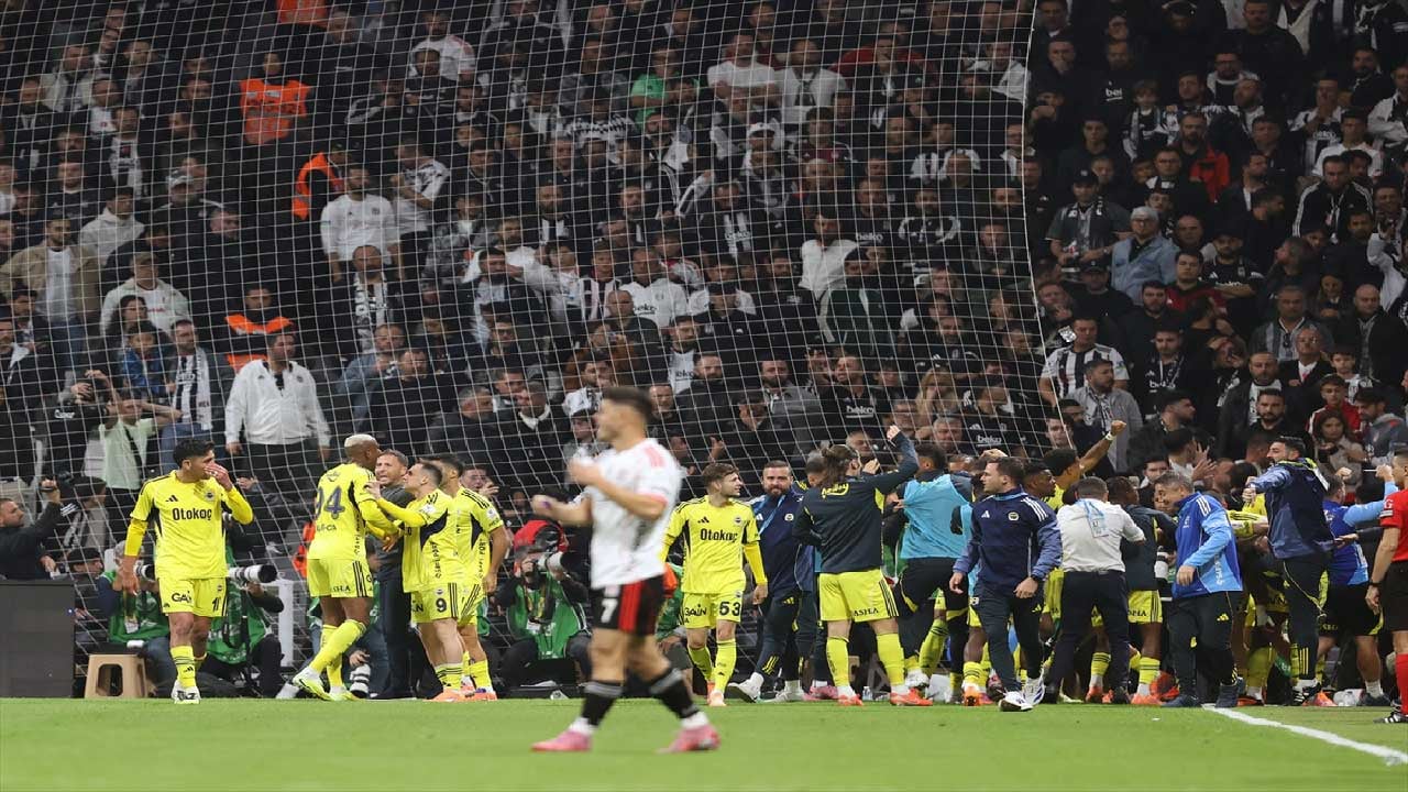 Foto - Derbide kritik pozisyonlar! Fenerbahçe-Beşiktaş maçındaki kararları hakemler yorumladı