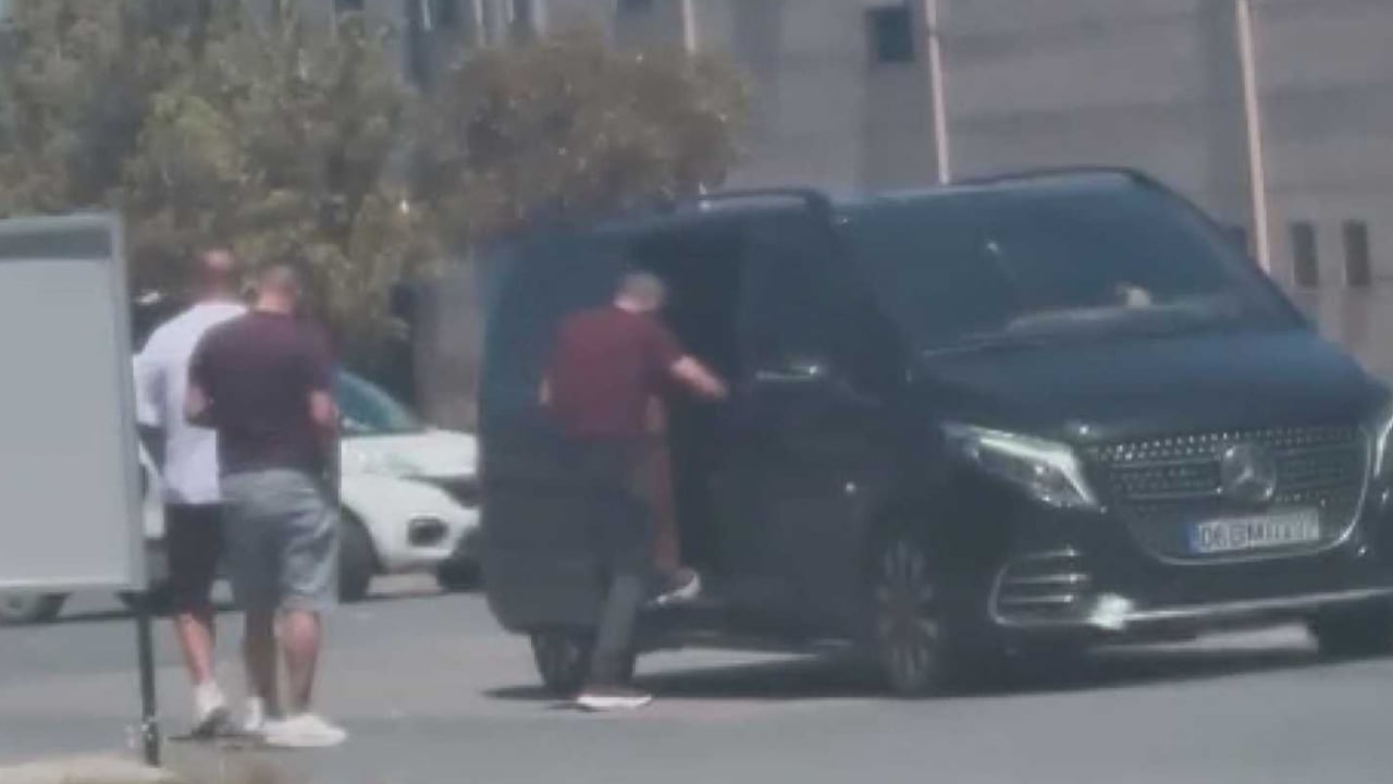 Foto - Destekçileri yan çizmeye başladı! Ahbap’ta milyonluk bağış